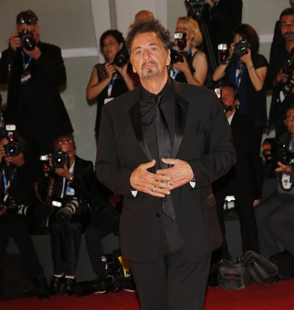 Al Pacino: &quot;&#x39C;&#x3AE;&#x3C0;&#x3C9;&#x3C2; &#x3BE;&#x3AD;&#x3C1;&#x3B5;&#x3B9;&#x3C2; &#x3BA;&#x3B1;&#x3BD;&#x3AD;&#x3BD;&#x3B1;&#x3BD; &#x3BA;&#x3B1;&#x3BB;&#x3CC; &#x3C8;&#x3C5;&#x3C7;&#x3AF;&#x3B1;&#x3C4;&#x3C1;&#x3BF;;&quot;