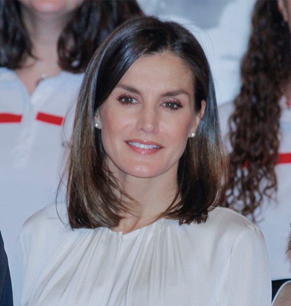 &#x391;&#x3BA;&#x3CC;&#x3BC;&#x3B1; &#x3BA;&#x3B1;&#x3B9; &#x3BF;&#x3B9; royals &#x3C8;&#x3C9;&#x3BD;&#x3AF;&#x3B6;&#x3BF;&#x3C5;&#x3BD; &#x3B1;&#x3C0;&#x3CC; &#x3C4;&#x3BF; ASOS - &#x3C1;&#x3CE;&#x3C4;&#x3B7;&#x3C3;&#x3B5; &#x3C4;&#x3B7; &#x3B2;&#x3B1;&#x3C3;&#x3AF;&#x3BB;&#x3B9;&#x3C3;&#x3C3;&#x3B1; Letizia