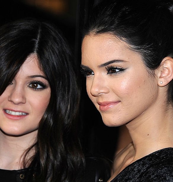 "Όλο το διαδίκτυο νομίζει ότι έχω κάνει ολική ανακατασκευή προσώπου": Η Kendall Jenner μιλά για τις αισθητικές επεμβάσεις της