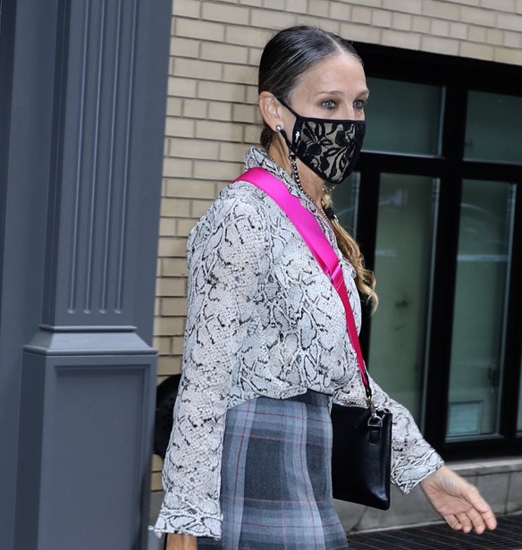 Η Sarah Jessica Parker φόρεσε την πιο chic φούστα