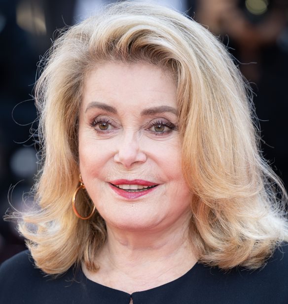 Lea Domenach | &#x3A0;&#x3CE;&#x3C2; &#x3AE;&#x3C4;&#x3B1;&#x3BD; &#x3CC;&#x3C4;&#x3B1;&#x3BD; &#x3C3;&#x3BA;&#x3B7;&#x3BD;&#x3BF;&#x3B8;&#x3B5;&#x3C4;&#x3BF;&#x3CD;&#x3C3;&#x3B5; &#x3C4;&#x3B7;&#x3BD; Catherine Deneuve