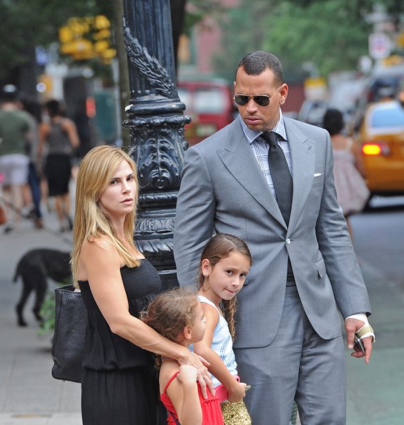 Alex Rodriguez | M&#x3B5;&#x3C4;&#x3AC; &#x3C4;&#x3BF;&#x3BD; &#x3C7;&#x3C9;&#x3C1;&#x3B9;&#x3C3;&#x3BC;&#x3CC; &#x3BC;&#x3B5; &#x3C4;&#x3B7;&#x3BD; Lopez &#x3B2;&#x3C1;&#x3AE;&#x3BA;&#x3B5; &#x3C0;&#x3B1;&#x3C1;&#x3B7;&#x3B3;&#x3BF;&#x3C1;&#x3B9;&#x3AC; &#x3C3;&#x3C4;&#x3B7;&#x3BD; &#x3C0;&#x3C1;&#x3CE;&#x3B7;&#x3BD; &#x3C3;&#x3C5;&#x3B6;&#x3C5;&#x3B3;&#x3CC; &#x3C4;&#x3BF;&#x3C5;