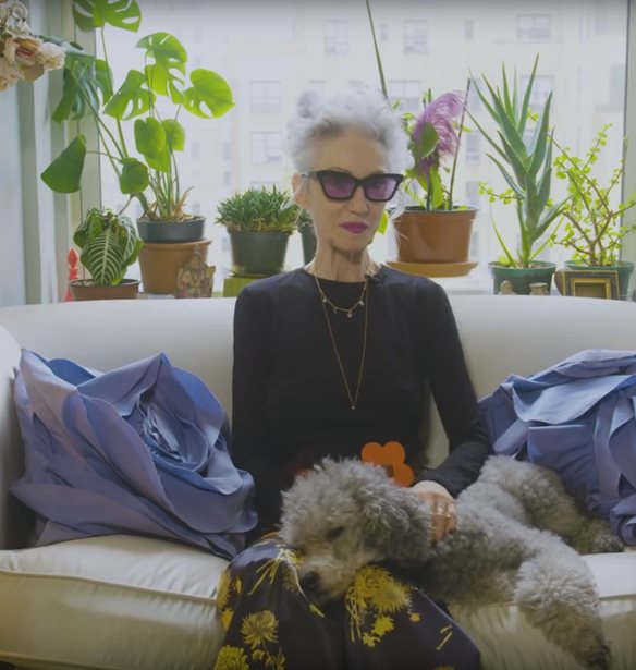 B&#x3AF;&#x3BD;&#x3C4;&#x3B5;&#x3BF;: To &#x3B1;&#x3C0;&#x3CC;&#x3BB;&#x3C5;&#x3C4;&#x3B1; stylish &#x3B4;&#x3B9;&#x3B1;&#x3BC;&#x3AD;&#x3C1;&#x3B9;&#x3C3;&#x3BC;&#x3B1; &#x3C4;&#x3B7;&#x3C2; Linda Rodin