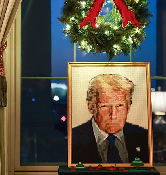 &#x3A4;&#x3BF; &#x3C0;&#x3BF;&#x3C1;&#x3C4;&#x3C1;&#x3AD;&#x3C4;&#x3BF; &#x3C4;&#x3BF;&#x3C5; &#x3A4;rump &#x3B1;&#x3C0;&#x3CC; &#x3C4;&#x3BF;&#x3C5;&#x3B2;&#x3BB;&#x3AC;&#x3BA;&#x3B9;&#x3B1; &#x3BC;&#x3AD;&#x3C1;&#x3BF;&#x3C2; &#x3C4;&#x3B7;&#x3C2; &#x3C7;&#x3C1;&#x3B9;&#x3C3;&#x3C4;&#x3BF;&#x3C5;&#x3B3;&#x3B5;&#x3BD;&#x3BD;&#x3B9;&#x3AC;&#x3C4;&#x3B9;&#x3BA;&#x3B7;&#x3C2; &#x3B4;&#x3B9;&#x3B1;&#x3BA;&#x3CC;&#x3C3;&#x3BC;&#x3B7;&#x3C3;&#x3B7;&#x3C2; &#x3C4;&#x3BF;&#x3C5; &#x39B;&#x3B5;&#x3C5;&#x3BA;&#x3BF;&#x3CD; &#x39F;&#x3AF;&#x3BA;&#x3BF;&#x3C5;