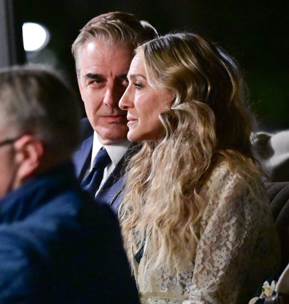 Chris Noth | Το σχόλιο του "Mr Big" που φούντωσε τις φήμες για κόντρα με τη  Sarah Jessica Parker