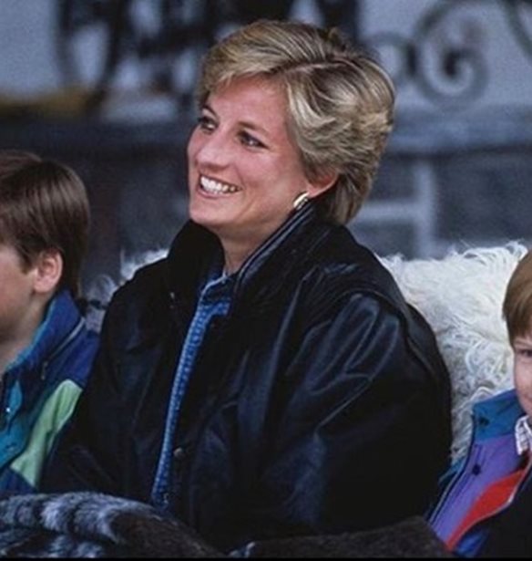 &#x3A0;&#x3C1;&#x3B9;&#x3B3;&#x3BA;&#x3AF;&#x3C0;&#x3B9;&#x3C3;&#x3C3;&#x3B1; Diana | &#x3A0;&#x3BF;&#x3B9;&#x3B1; &#x3B8;&#x3B1; &#x3AE;&#x3C4;&#x3B1;&#x3BD; &#x3B7; &#x3C3;&#x3C4;&#x3AC;&#x3C3;&#x3B7; &#x3C4;&#x3B7;&#x3C2; &#x3C3;&#x3C4;&#x3B7;&#x3BD; &quot;&#x3BA;&#x3CC;&#x3BD;&#x3C4;&#x3C1;&#x3B1;&quot; William &#x3BA;&#x3B1;&#x3B9; Harry