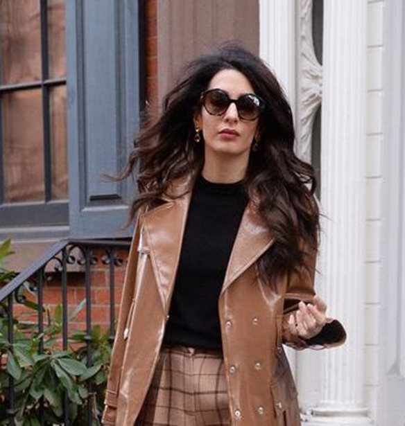 Amal Clooney: &#x39C;&#x3B5; &#x3C4;&#x3B7;&#x3BD; &#x3C0;&#x3B9;&#x3BF; &#x3B1;&#x3BC;&#x3C6;&#x3B9;&#x3BB;&#x3B5;&#x3B3;&#x3CC;&#x3BC;&#x3B5;&#x3BD;&#x3B7; &#x3B5;&#x3BC;&#x3C6;&#x3AC;&#x3BD;&#x3B9;&#x3C3;&#x3B7; &#x3C0;&#x3BF;&#x3C5; &#x3B5;&#x3AF;&#x3B4;&#x3B1;&#x3BC;&#x3B5; &#x3C4;&#x3B5;&#x3BB;&#x3B5;&#x3C5;&#x3C4;&#x3B1;&#x3AF;&#x3B1;