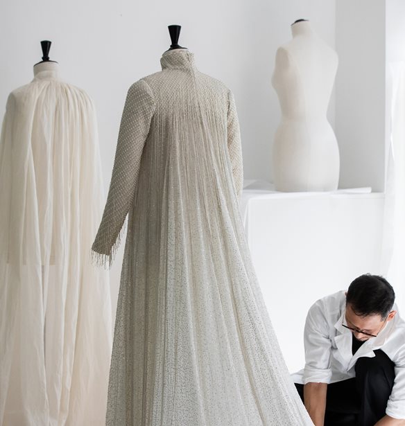 &#x397; &#x3BA;&#x3BB;&#x3B1;&#x3C3;&#x3B9;&#x3BA;&#x3AE; &#x3B3;&#x3BF;&#x3B7;&#x3C4;&#x3B5;&#x3AF;&#x3B1; &#x3C4;&#x3BF;&#x3C5; &#x3BF;&#x3AF;&#x3BA;&#x3BF;&#x3C5; Dior &quot;&#x3BD;&#x3C4;&#x3CD;&#x3BD;&#x3B5;&#x3B9;&quot; &#x3C4;&#x3B7; &#x3C3;&#x3C5;&#x3B3;&#x3BA;&#x3BB;&#x3BF;&#x3BD;&#x3B9;&#x3C3;&#x3C4;&#x3B9;&#x3BA;&#x3AE; Celine Dion
