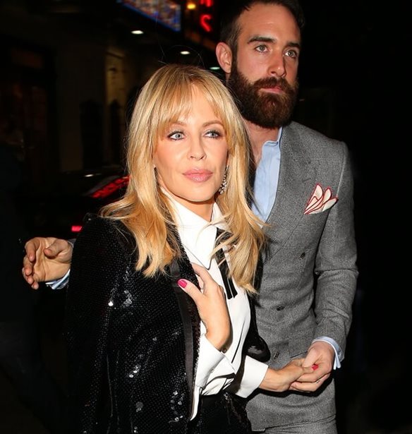 Kylie Minogue: &#x39C;&#x3B9;&#x3BB;&#x3AC; &#x3C0;&#x3C1;&#x3CE;&#x3C4;&#x3B7; &#x3C6;&#x3BF;&#x3C1;&#x3AC; &#x3B3;&#x3B9;&#x3B1; &#x3C4;&#x3BF;&#x3BD; &#x3C7;&#x3C9;&#x3C1;&#x3B9;&#x3C3;&#x3BC;&#x3CC; &#x3C4;&#x3B7;&#x3C2;!