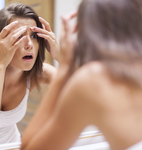 &#x395;&#x3AF;&#x3BD;&#x3B1;&#x3B9; &#x3B1;&#x3BB;&#x3AE;&#x3B8;&#x3B5;&#x3B9;&#x3B1;! &#x39C;&#x3B5; &#x3B1;&#x3C5;&#x3C4;&#x3AE;&#x3BD; &#x3C4;&#x3B7;&#x3BD; DIY &#x3BC;&#x3AC;&#x3C3;&#x3BA;&#x3B1; 2 &#x3C5;&#x3BB;&#x3B9;&#x3BA;&#x3CE;&#x3BD;, &#x3B7; &#x3B1;&#x3BA;&#x3BC;&#x3AE; &#x3B5;&#x3BE;&#x3B1;&#x3C6;&#x3B1;&#x3BD;&#x3AF;&#x3B6;&#x3B5;&#x3C4;&#x3B1;&#x3B9; &#x3BC;&#x3AD;&#x3C3;&#x3B1; &#x3C3;&#x3B5; &#x3AD;&#x3BD;&#x3B1; &#x3B2;&#x3C1;&#x3AC;&#x3B4;&#x3C5;