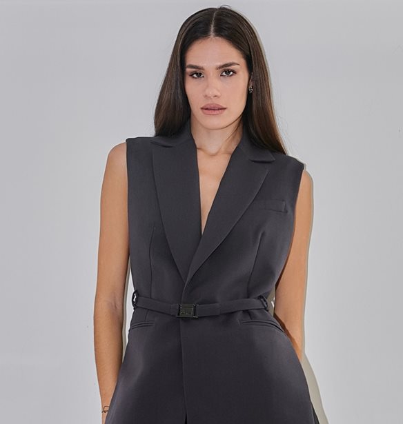 Black perfection, &#x3BC;&#x3B5; &#x3C4;&#x3B7;&#x3BD; &#x3C5;&#x3C0;&#x3BF;&#x3B3;&#x3C1;&#x3B1;&#x3C6;&#x3AE; &#x3C3;&#x3BF;&#x3C5;