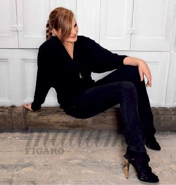 &#x38C;&#x3C4;&#x3B1;&#x3BD; &#x3B7; &#x3A3;&#x3BF;&#x3C6;&#x3AF;&#x3B1; &#x39A;&#x3BF;&#x3BA;&#x3BF;&#x3C3;&#x3B1;&#x3BB;&#x3AC;&#x3BA;&#x3B7; &#x3BC;&#x3AF;&#x3BB;&#x3B7;&#x3C3;&#x3B5; &#x3C3;&#x3C4;&#x3B7; Madame Figaro