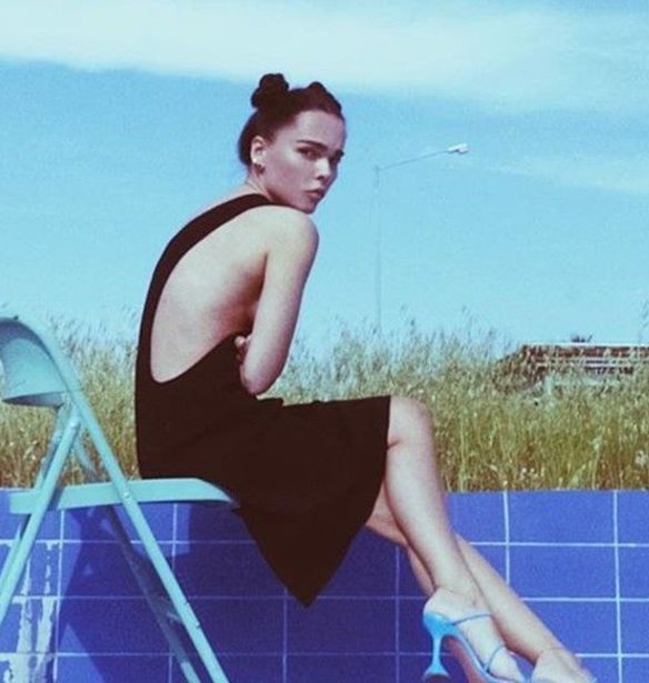 Tρία κομμάτια κλειδιά για να απογειώσεις το μαύρο χρώμα και το καλοκαίρι