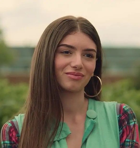 Mimi Keene | &#x3A0;&#x3BF;&#x3B9;&#x3B1; &#x3B5;&#x3AF;&#x3BD;&#x3B1;&#x3B9; &#x3B7; 23&#x3C7;&#x3C1;&#x3BF;&#x3BD;&#x3B7; &#x3B7;&#x3B8;&#x3BF;&#x3C0;&#x3BF;&#x3B9;&#x3CC;&#x3C2; &#x3B3;&#x3B9;&#x3B1; &#x3C4;&#x3B7;&#x3BD; &#x3BF;&#x3C0;&#x3BF;&#x3AF;&#x3B1; &#x3BC;&#x3B9;&#x3BB;&#x3BF;&#x3CD;&#x3BD; &#x3CC;&#x3BB;&#x3BF;&#x3B9;