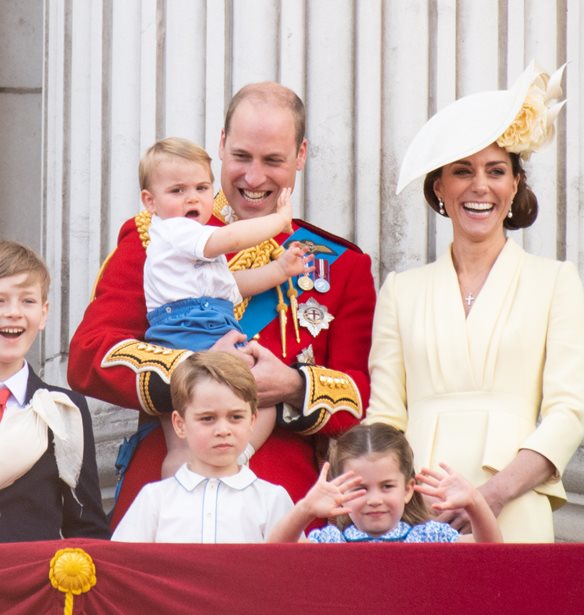 &#x39F; &#x3C0;&#x3C1;&#x3AF;&#x3B3;&#x3BA;&#x3B9;&#x3C0;&#x3B1;&#x3C2; William, &#x3B7; Kate Middleton &#x3BA;&#x3B1;&#x3B9; &#x3C4;&#x3B1; &#x3C0;&#x3B1;&#x3B9;&#x3B4;&#x3B9;&#x3AC; &#x3C4;&#x3BF;&#x3C5;&#x3C2; &#x3AD;&#x3B4;&#x3B5;&#x3B9;&#x3BE;&#x3B1;&#x3BD; &#x3C4;&#x3B9;&#x3C2; &#x3B9;&#x3BA;&#x3B1;&#x3BD;&#x3CC;&#x3C4;&#x3B7;&#x3C4;&#x3AD;&#x3C2; &#x3C4;&#x3BF;&#x3C5;&#x3C2; &#x3C3;&#x3C4;&#x3BF; &#x3C8;&#x3AE;&#x3C3;&#x3B9;&#x3BC;&#x3BF;
