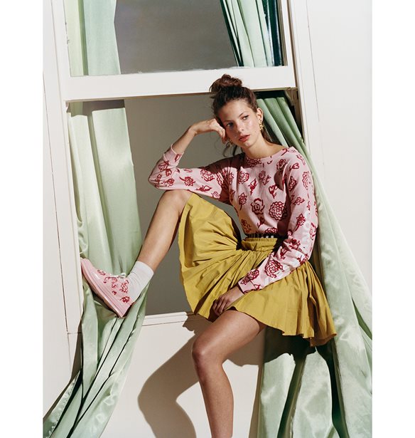 Shrimps x Converse: &#x39C;&#x3AF;&#x3B1; &#x3C3;&#x3C5;&#x3BB;&#x3BB;&#x3BF;&#x3B3;&#x3AE; &#x3B5;&#x3BC;&#x3C0;&#x3BD;&#x3B5;&#x3C5;&#x3C3;&#x3BC;&#x3AD;&#x3BD;&#x3B7; &#x3B1;&#x3C0;&#x3CC; &#x3C4;&#x3B1; iconic Chuck 70 &#x3BA;&#x3B1;&#x3B9; One Star