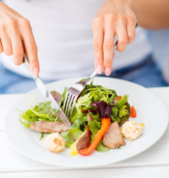 Πόσες θερμίδες χρειάζεσαι τη μέρα; Ποια είναι η συνιστώμενη ποσότητα;