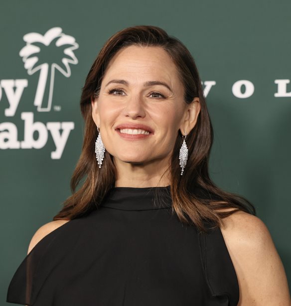 Jennifer Garner | &#x397; &#x3BA;&#x3AF;&#x3BD;&#x3B7;&#x3C3;&#x3B7; &#x3C4;&#x3BF;&#x3C5; &#x3BD;&#x3C5;&#x3BD; &#x3C3;&#x3C5;&#x3BD;&#x3C4;&#x3C1;&#x3CC;&#x3C6;&#x3BF;&#x3C5; &#x3C4;&#x3B7;&#x3C2; &#x3BC;&#x3B5;&#x3C4;&#x3AC; &#x3C4;&#x3B9;&#x3C2; &#x3C6;&#x3AE;&#x3BC;&#x3B5;&#x3C2; &#x3B5;&#x3C0;&#x3B1;&#x3BD;&#x3B1;&#x3C3;&#x3CD;&#x3BD;&#x3B4;&#x3B5;&#x3C3;&#x3B7;&#x3C2; &#x3BC;&#x3B5; &#x3C4;&#x3BF;&#x3BD; Ben Affleck