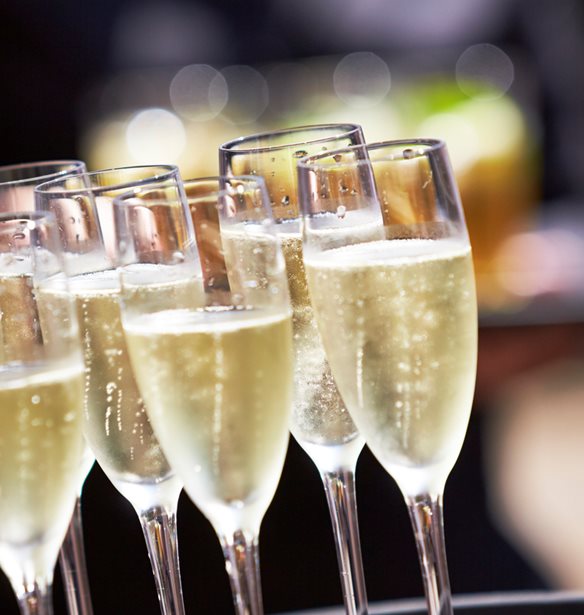 &#x397; &#x3C3;&#x3B1;&#x3BC;&#x3C0;&#x3AC;&#x3BD;&#x3B9;&#x3B1; Armand de Brignac &#x3C0;&#x3C1;&#x3BF;&#x3C3;&#x3C4;&#x3AF;&#x3B8;&#x3B5;&#x3C4;&#x3B1;&#x3B9; &#x3C3;&#x3C4;&#x3BF; &#x3C7;&#x3B1;&#x3C1;&#x3C4;&#x3BF;&#x3C6;&#x3C5;&#x3BB;&#x3AC;&#x3BA;&#x3B9;&#x3BF; &#x3C4;&#x3B7;&#x3C2; &#x391;&#x39C;&#x392;&#x3A5;&#x39E;