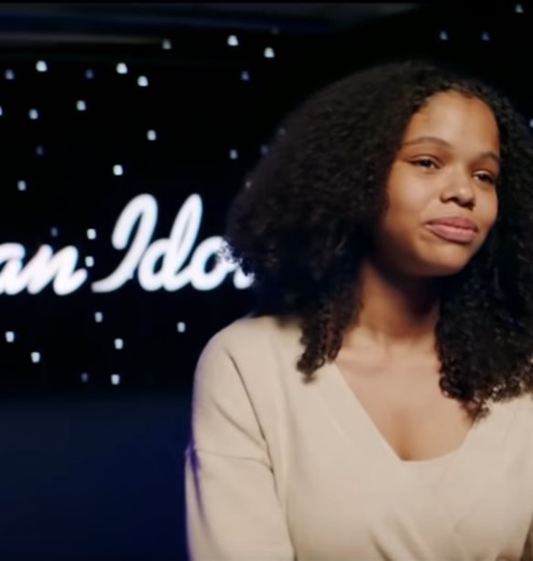 American Idol | &#x397; audition &#x3C4;&#x3B7;&#x3C2; 15&#x3C7;&#x3C1;&#x3BF;&#x3BD;&#x3B7;&#x3C2; &#x3B5;&#x3B3;&#x3B3;&#x3BF;&#x3BD;&#x3AE;&#x3C2; &#x3C4;&#x3B7;&#x3C2; Aretha Franklin &#x3BC;&#x3B5; &#x3C4;&#x3C1;&#x3B1;&#x3B3;&#x3BF;&#x3CD;&#x3B4;&#x3B9; &#x3C0;&#x3BF;&#x3C5; &#x3B5;&#x3AF;&#x3C7;&#x3B5; &#x3B5;&#x3C1;&#x3BC;&#x3B7;&#x3BD;&#x3B5;&#x3CD;&#x3C3;&#x3B5;&#x3B9; &#x3BA;&#x3B1;&#x3B9; &#x3B7; &#x3B4;&#x3B9;&#x3AC;&#x3C3;&#x3B7;&#x3BC;&#x3B7; &#x3B3;&#x3B9;&#x3B1;&#x3B3;&#x3B9;&#x3AC; &#x3C4;&#x3B7;&#x3C2;