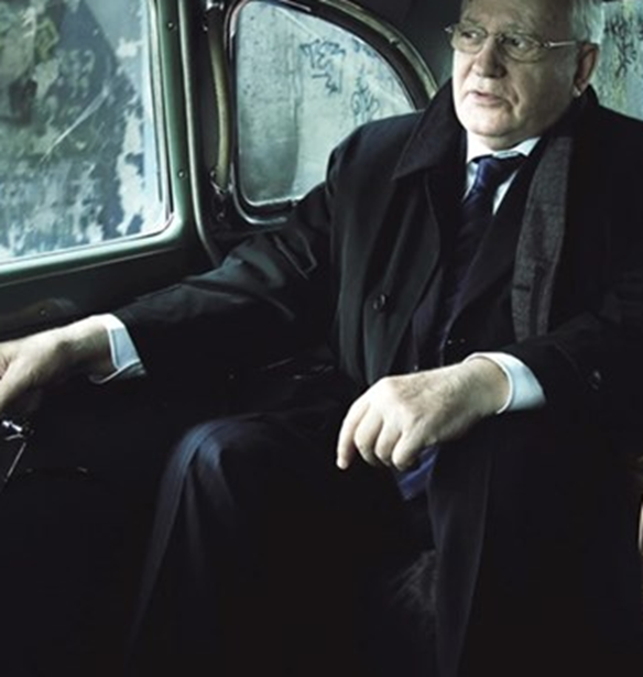 &#x39C;&#x3B9;&#x3C7;&#x3B1;&#x3AE;&#x3BB; &#x393;&#x3BA;&#x3BF;&#x3C1;&#x3BC;&#x3C0;&#x3B1;&#x3C4;&#x3C3;&#x3CC;&#x3C6; | &#x38C;&#x3C4;&#x3B1;&#x3BD; &#x3BF; &#x3BC;&#x3B5;&#x3B3;&#x3AC;&#x3BB;&#x3BF;&#x3C2; &#x3B7;&#x3B3;&#x3AD;&#x3C4;&#x3B7;&#x3C2; &#x3C6;&#x3C9;&#x3C4;&#x3BF;&#x3B3;&#x3C1;&#x3B1;&#x3C6;&#x3AE;&#x3B8;&#x3B7;&#x3BA;&#x3B5; &#x3B3;&#x3B9;&#x3B1; &#x3C4;&#x3BF;&#x3BD; &#x3BF;&#x3AF;&#x3BA;&#x3BF; L&#x3BF;uis Vuitton