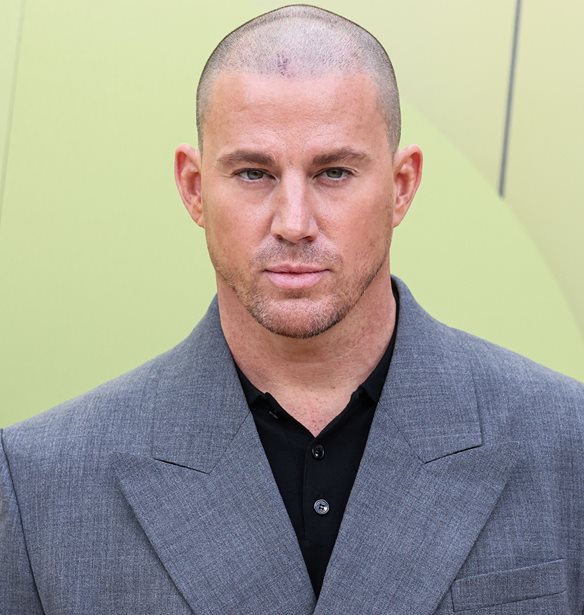 &#x39F; Channing Tatum &#x3B5;&#x3C0;&#x3AD;&#x3BB;&#x3B5;&#x3BE;&#x3B5; &#x3C4;&#x3BF; &#x3C0;&#x3B9;&#x3BF; &#x3C4;&#x3B1;&#x3B9;&#x3C1;&#x3B9;&#x3B1;&#x3C3;&#x3C4;&#x3CC; t-shirt &#x3B3;&#x3B9;&#x3B1; &#x3BD;&#x3B1; &#x3C0;&#x3AC;&#x3B5;&#x3B9; &#x3C3;&#x3B5; &#x3C3;&#x3C5;&#x3BD;&#x3B1;&#x3C5;&#x3BB;&#x3AF;&#x3B1; &#x3BC;&#x3B5; &#x3C4;&#x3B7;&#x3BD; &#x3BA;&#x3CC;&#x3C1;&#x3B7; &#x3C4;&#x3BF;&#x3C5;