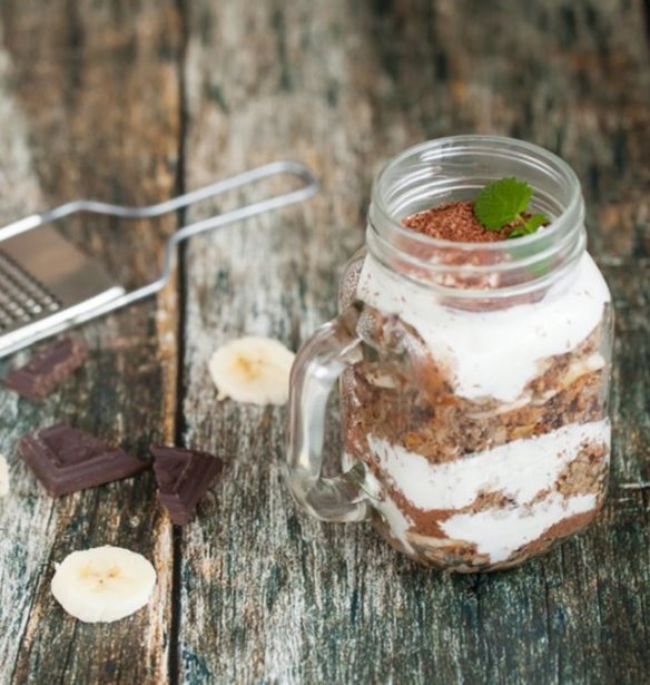 5 ιδέες για σνακ με γιαούρτι που δε θα βαρεθείς από το διαιτολόγο