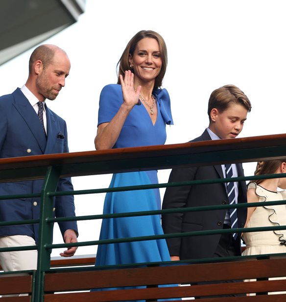 &#x3A3;&#x3C4;&#x3B7;&#x3BD; &#x39A;&#x3B5;&#x3C6;&#x3B1;&#x3BB;&#x3BF;&#x3BD;&#x3B9;&#x3AC; &#x3B7; Kate Middleton &#x3BA;&#x3B1;&#x3B9; &#x3BF; &#x3C0;&#x3C1;&#x3AF;&#x3B3;&#x3BA;&#x3B9;&#x3C0;&#x3B1;&#x3C2; William &#x3BC;&#x3B5; &#x3C4;&#x3B1; &#x3C4;&#x3C1;&#x3AF;&#x3B1; &#x3C4;&#x3BF;&#x3C5;&#x3C2; &#x3C0;&#x3B1;&#x3B9;&#x3B4;&#x3B9;&#x3AC;;