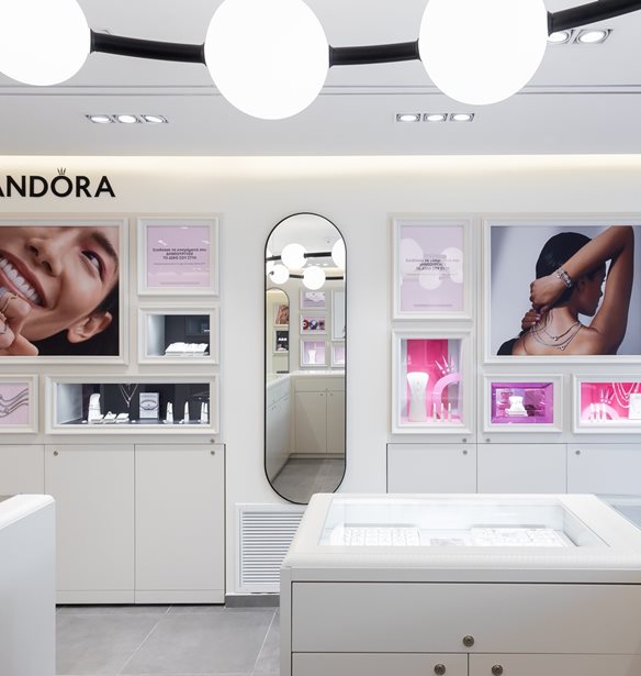 H Pandora &#x3B3;&#x3B9;&#x3BF;&#x3C1;&#x3C4;&#x3AC;&#x3B6;&#x3B5;&#x3B9; &#x3C4;&#x3B1; &#x3B5;&#x3B3;&#x3BA;&#x3B1;&#x3AF;&#x3BD;&#x3B9;&#x3B1; &#x3C4;&#x3BF;&#x3C5; &#x3BD;&#x3AD;&#x3BF;&#x3C5; &#x3BA;&#x3B1;&#x3C4;&#x3B1;&#x3C3;&#x3C4;&#x3AE;&#x3BC;&#x3B1;&#x3C4;&#x3BF;&#x3C2; &#x3C3;&#x3C4;&#x3B7;&#x3BD; &#x39A;&#x3B7;&#x3C6;&#x3B9;&#x3C3;&#x3B9;&#x3AC;