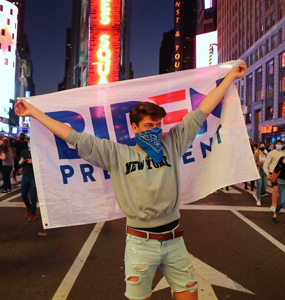 &#x395;&#x3BF;&#x3C1;&#x3C4;&#x3B1;&#x3C3;&#x3BC;&#x3BF;&#x3AF; &#x3BE;&#x3AD;&#x3C3;&#x3C0;&#x3B1;&#x3C3;&#x3B1;&#x3BD; &#x3C3;&#x3B5; &#x3C0;&#x3BF;&#x3BB;&#x3BB;&#x3AD;&#x3C2; &#x3B1;&#x3BC;&#x3B5;&#x3C1;&#x3B9;&#x3BA;&#x3B1;&#x3BD;&#x3B9;&#x3BA;&#x3AD;&#x3C2; &#x3C0;&#x3CC;&#x3BB;&#x3B5;&#x3B9;&#x3C2; &#x3BC;&#x3B5;&#x3C4;&#x3AC; &#x3C4;&#x3B7;&#x3BD; &#x3B1;&#x3BD;&#x3B1;&#x3BA;&#x3BF;&#x3AF;&#x3BD;&#x3C9;&#x3C3;&#x3B7; &#x3C4;&#x3B7;&#x3C2; &#x3BD;&#x3AF;&#x3BA;&#x3B7;&#x3C2; &#x3C4;&#x3BF;&#x3C5; Joe Biden