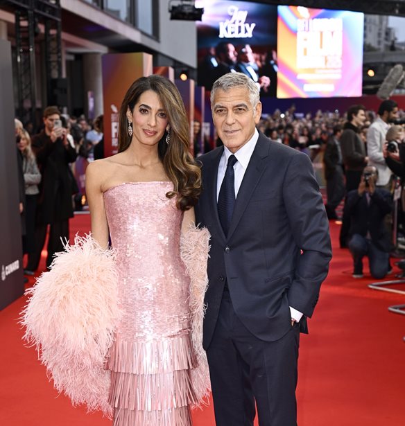 George Clooney | &#x39F; &#x3B1;&#x3C0;&#x3B1;&#x3C1;&#x3AC;&#x3B2;&#x3B1;&#x3C4;&#x3BF;&#x3C2; &#x3BA;&#x3B1;&#x3BD;&#x3CC;&#x3BD;&#x3B1;&#x3C2; &#x3C3;&#x3C4;&#x3BF;&#x3BD; &#x3B3;&#x3AC;&#x3BC;&#x3BF; &#x3C4;&#x3BF;&#x3C5; &#x3BC;&#x3B5; &#x3C4;&#x3B7;&#x3BD; Amal Alamuddin