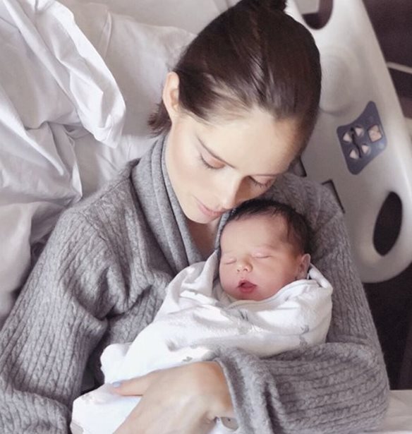 Coco Rocha: &#x39C;&#x3CC;&#x3BB;&#x3B9;&#x3C2; &#x3B3;&#x3AD;&#x3BD;&#x3BD;&#x3B7;&#x3C3;&#x3B5; &#x3C4;&#x3BF; 2&#x3BF; &#x3C0;&#x3B1;&#x3B9;&#x3B4;&#x3AF; &#x3C4;&#x3B7;&#x3C2; &#x3BA;&#x3B1;&#x3B9; &#x3C4;&#x3BF;&#x3C5; &#x3AD;&#x3BA;&#x3B1;&#x3BD;&#x3B5; &#x3AE;&#x3B4;&#x3B7; &#x3B4;&#x3B9;&#x3BA;&#x3CC; &#x3C4;&#x3BF;&#x3C5; Instagram!