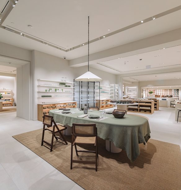 &#x397; Zara Home &#x3B1;&#x3C0;&#x3BF;&#x3BA;&#x3B1;&#x3BB;&#x3CD;&#x3C0;&#x3C4;&#x3B5;&#x3B9; &#x3C4;&#x3BF; &#x3BD;&#x3AD;&#x3BF; &#x3C0;&#x3B1;&#x3B3;&#x3BA;&#x3CC;&#x3C3;&#x3BC;&#x3B9;&#x3BF; concept store &#x3C3;&#x3C4;&#x3B7;&#x3BD; &#x391;&#x3B8;&#x3AE;&#x3BD;&#x3B1;