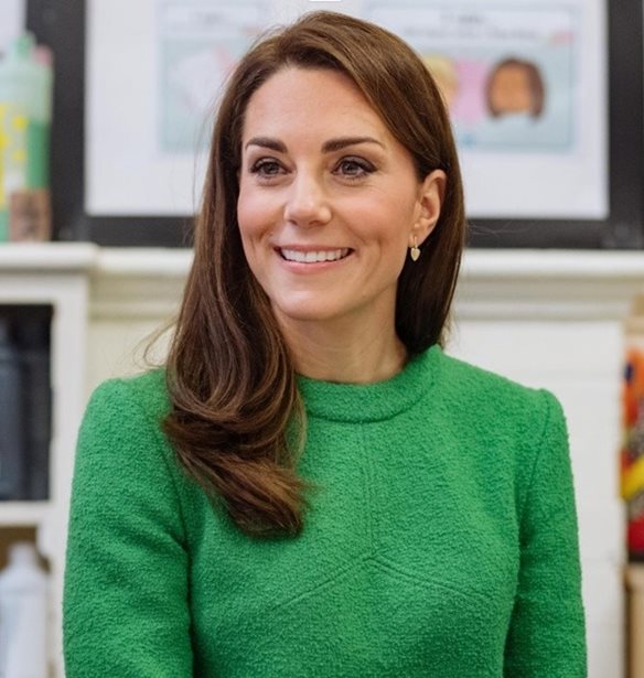 Kate Middleton | &#x386;&#x3BD;&#x3BF;&#x3B9;&#x3BE;&#x3B5; &#x3C4;&#x3BF; &#x3C0;&#x3BF;&#x3C1;&#x3C4;&#x3BF;&#x3C6;&#x3CC;&#x3BB;&#x3B9; &#x3C4;&#x3B7;&#x3C2; &amp; &#x3BC;&#x3B1;&#x3C2; &#x3B4;&#x3B5;&#x3AF;&#x3C7;&#x3BD;&#x3B5;&#x3B9; &#x3C4;&#x3BF; &#x3C0;&#x3B5;&#x3C1;&#x3B9;&#x3B5;&#x3C7;&#x3CC;&#x3BC;&#x3B5;&#x3BD;&#x3BF; &#x3C4;&#x3BF;&#x3C5;