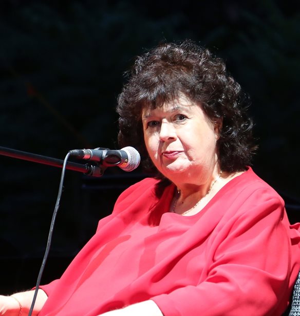 &#x394;&#x3B9;&#x3AC;&#x3C3;&#x3B7;&#x3BC;&#x3B7; &#x3C4;&#x3C1;&#x3B1;&#x3B3;&#x3BF;&#x3C5;&#x3B4;&#x3AF;&#x3C3;&#x3C4;&#x3C1;&#x3B9;&#x3B1; &#x3AC;&#x3BA;&#x3BF;&#x3C5;&#x3C3;&#x3B5; &#x3C0;&#x3B5;&#x3C1;&#x3B9;&#x3C3;&#x3C3;&#x3CC;&#x3C4;&#x3B5;&#x3C1;&#x3BF; &#x3BC;&#x3AD;&#x3C3;&#x3B1; &#x3C3;&#x3C4;&#x3BF; 2024 &#x3AD;&#x3BD;&#x3B1; &#x3C4;&#x3C1;&#x3B1;&#x3B3;&#x3BF;&#x3CD;&#x3B4;&#x3B9; &#x3C4;&#x3B7;&#x3C2; &#x391;&#x3C1;&#x3BB;&#x3AD;&#x3C4;&#x3B1;&#x3C2;