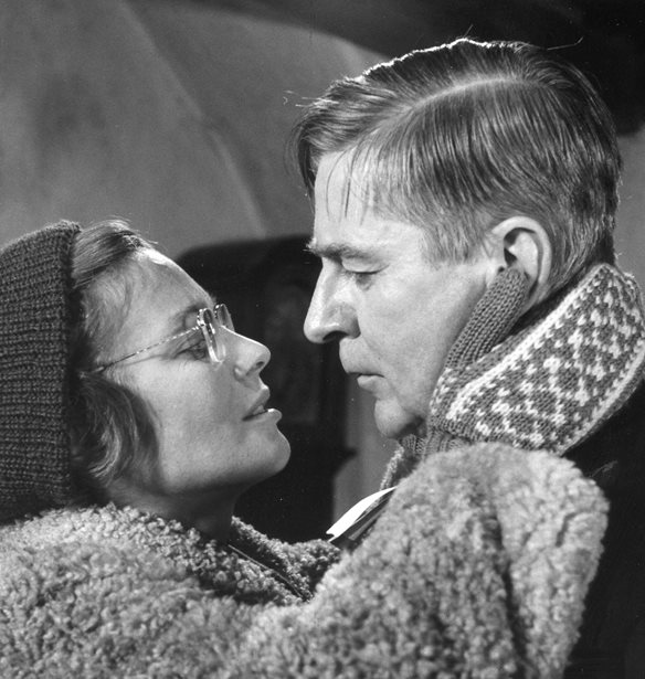 4 &#x2B; 1 &#x3B1;&#x3C1;&#x3B9;&#x3C3;&#x3C4;&#x3BF;&#x3C5;&#x3C1;&#x3B3;&#x3AE;&#x3BC;&#x3B1;&#x3C4;&#x3B1; &#x3C4;&#x3BF;&#x3C5; Ingmar Bergman&#x200E;&#x200E;