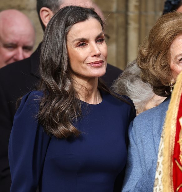 &#x397; &#x3B2;&#x3B1;&#x3C3;&#x3AF;&#x3BB;&#x3B9;&#x3C3;&#x3C3;&#x3B1; Letizia &#x3B4;&#x3BF;&#x3BA;&#x3AF;&#x3BC;&#x3B1;&#x3C3;&#x3B5; &#x3C4;&#x3BF; &#x3BC;&#x3AE;&#x3BA;&#x3BF;&#x3C2; &#x3C3;&#x3C4;&#x3B1; &#x3BC;&#x3B1;&#x3BB;&#x3BB;&#x3B9;&#x3AC; &#x3C0;&#x3BF;&#x3C5; &#x3C4;&#x3B7;&#x3BD; &#x3BA;&#x3AC;&#x3BD;&#x3B5;&#x3B9; &#x3BD;&#x3B1; &#x3B4;&#x3B5;&#x3AF;&#x3C7;&#x3BD;&#x3B5;&#x3B9; 10 &#x3C7;&#x3C1;&#x3CC;&#x3BD;&#x3B9;&#x3B1; &#x3BD;&#x3B5;&#x3CC;&#x3C4;&#x3B5;&#x3C1;&#x3B7;