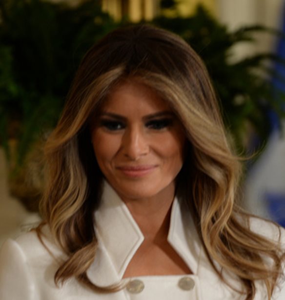 Melania Trump | &#x39F;&#x3B9; &#x3B5;&#x3C5;&#x3C7;&#x3AD;&#x3C2; &#x3BC;&#x3AD;&#x3C3;&#x3C9; Twitter &#x3C3;&#x3C4;&#x3BF; &#x3B3;&#x3B9;&#x3BF; &#x3C4;&#x3B7;&#x3C2; &#x3C0;&#x3BF;&#x3C5; &#x3C0;&#x3C1;&#x3BF;&#x3BA;&#x3AC;&#x3BB;&#x3B5;&#x3C3;&#x3B1;&#x3BD; &#x3B1;&#x3BD;&#x3C4;&#x3B9;&#x3B4;&#x3C1;&#x3AC;&#x3C3;&#x3B5;&#x3B9;&#x3C2;