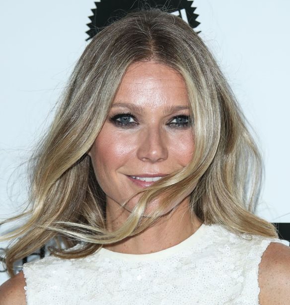 Gwyneth Paltrow: &#x397; &#x3C0;&#x3C1;&#x3CE;&#x3B7;&#x3BD; chef &#x3C4;&#x3B7;&#x3C2; &#x3B1;&#x3C0;&#x3BF;&#x3BA;&#x3B1;&#x3BB;&#x3CD;&#x3C0;&#x3C4;&#x3B5;&#x3B9; &#x3CC;&#x3C4;&#x3B9; &quot;&#x3B4;&#x3B5;&#x3BD; &#x3AD;&#x3C4;&#x3C1;&#x3C9;&#x3B3;&#x3B5; &#x3C4;&#x3AF;&#x3C0;&#x3BF;&#x3C4;&#x3B1;&quot;