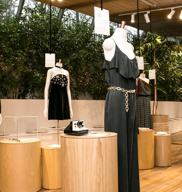 &#x397; LOLA &#x3B3;&#x3B9;&#x3BF;&#x3C1;&#x3C4;&#x3AC;&#x3B6;&#x3B5;&#x3B9; &#x3C4;&#x3B1; 50 &#x3C4;&#x3B7;&#x3C2; &#x3C7;&#x3C1;&#x3CC;&#x3BD;&#x3B9;&#x3B1; &#x3BC;&#x3B5; &#x3BC;&#x3AF;&#x3B1; &#x3B5;&#x3C0;&#x3B5;&#x3C4;&#x3B5;&#x3B9;&#x3B1;&#x3BA;&#x3AE; &#x3AD;&#x3BA;&#x3B8;&#x3B5;&#x3C3;&#x3B7;