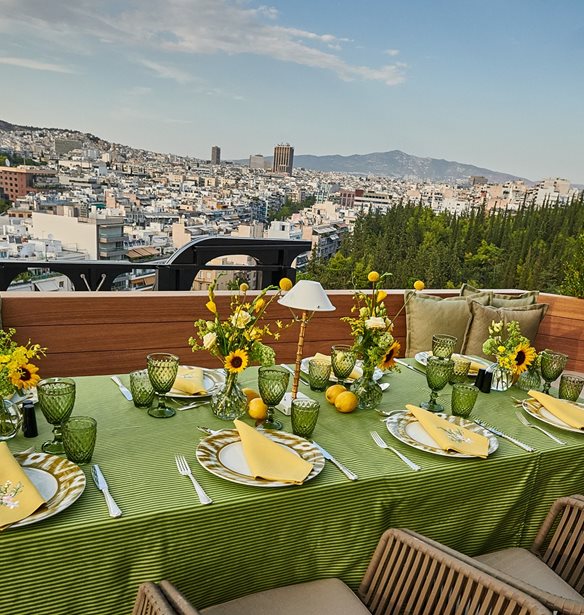 World Travel Awards | &#x393;&#x3B9;&#x3B1; 6&#x3B7; &#x3C7;&#x3C1;&#x3BF;&#x3BD;&#x3B9;&#x3AC; &#x3C4;&#x3BF; Divani Caravel &#x3C3;&#x3C4;&#x3B7;&#x3BD; &#x3BA;&#x3BF;&#x3C1;&#x3C5;&#x3C6;&#x3AE;