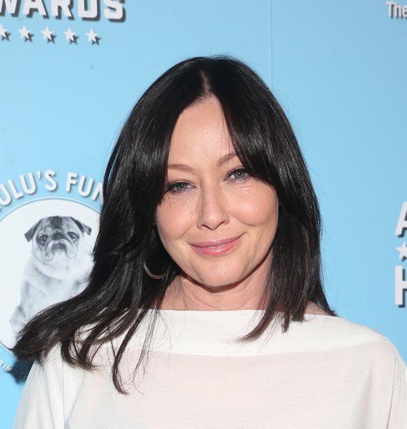 Shannen Doherty &#x3B3;&#x3B9;&#x3B1; &#x3C4;&#x3BF;&#x3BD; &#x3C0;&#x3C1;&#x3CE;&#x3B7;&#x3BD; &#x3C3;&#x3CD;&#x3B6;&#x3C5;&#x3B3;&#x3CC; &#x3C4;&#x3B7;&#x3C2;, Kurt Iswarienko: &quot;&#x3A0;&#x3B5;&#x3C1;&#x3B9;&#x3BC;&#x3AD;&#x3BD;&#x3B5;&#x3B9; &#x3BD;&#x3B1; &#x3C0;&#x3B5;&#x3B8;&#x3AC;&#x3BD;&#x3C9; &#x3B3;&#x3B9;&#x3B1; &#x3BD;&#x3B1; &#x3BC;&#x3B7;&#x3BD; &#x3C0;&#x3BB;&#x3B7;&#x3C1;&#x3CE;&#x3C3;&#x3B5;&#x3B9; &#x3B4;&#x3B9;&#x3B1;&#x3C4;&#x3C1;&#x3BF;&#x3C6;&#x3AE;&quot;