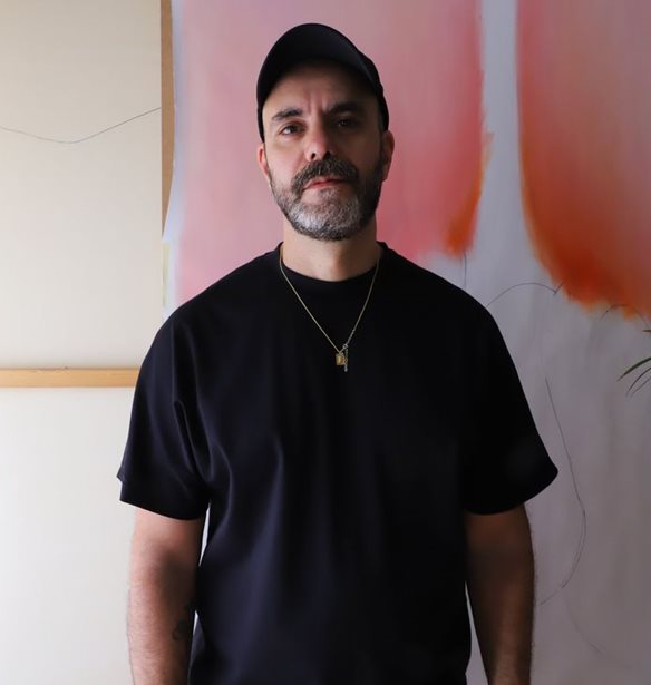 MEET THE DESIGNER | &#x3A3;&#x3C5;&#x3BD;&#x3B1;&#x3BD;&#x3C4;&#x3AE;&#x3C3;&#x3B1;&#x3BC;&#x3B5; &#x3C4;&#x3BF;&#x3BD; &#x3A0;&#x3B1;&#x3BD;&#x3C4;&#x3B5;&#x3BB;&#x3AE; &#x392;&#x3B9;&#x3C4;&#x3B1;&#x3BB;&#x3B9;&#x3CE;&#x3C4;&#x3B7;, &#x3B4;&#x3B7;&#x3BC;&#x3B9;&#x3BF;&#x3C5;&#x3C1;&#x3B3;&#x3CC; &#x3C4;&#x3C9;&#x3BD; Magneto Scarves