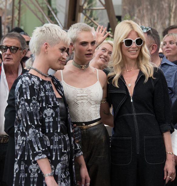 Chanel Couture AW17: &#x3A4;&#x3BF; &#x3B5;&#x3BD;&#x3C4;&#x3C5;&#x3C0;&#x3C9;&#x3C3;&#x3B9;&#x3B1;&#x3BA;&#x3CC; front row