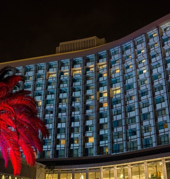 &#x3A4;&#x3B9; &#x3AE;&#x3C4;&#x3B1;&#x3BD; &#x3C4;&#x3B5;&#x3BB;&#x3B9;&#x3BA;&#x3AC; &#x3B5;&#x3BA;&#x3B5;&#x3AF;&#x3BD;&#x3B7; &#x3B7; &#x3C0;&#x3B1;&#x3C1;&#x3AC;&#x3BE;&#x3B5;&#x3BD;&#x3B7; &#x3C0;&#x3C1;&#x3BF;&#x3B2;&#x3BF;&#x3BB;&#x3AE; &#x3C3;&#x3C4;&#x3BF; Hilton;