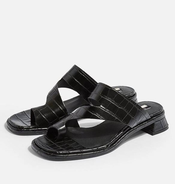 &#x397; &#x3C0;&#x3C1;&#x3CE;&#x3C4;&#x3B7; vegan &#x3C3;&#x3C5;&#x3BB;&#x3BB;&#x3BF;&#x3B3;&#x3AE; &#x3C0;&#x3B1;&#x3C0;&#x3BF;&#x3C5;&#x3C4;&#x3C3;&#x3B9;&#x3CE;&#x3BD; &#x3BA;&#x3C5;&#x3BA;&#x3BB;&#x3BF;&#x3C6;&#x3CC;&#x3C1;&#x3B7;&#x3C3;&#x3B5; &#x3B1;&#x3C0;&#x3CC; &#x3C4;&#x3B1; Topshop