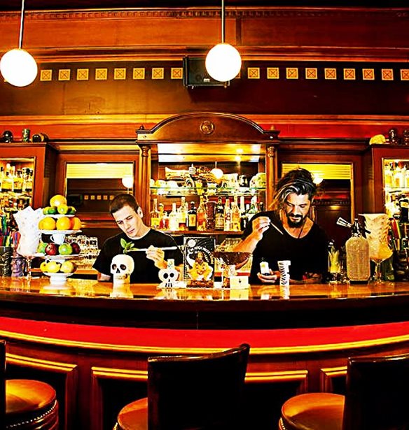 &#x393;&#x3B9;&#x3B1; &#x3C0;&#x3BF;&#x3C4;&#x3CC; &#x3C3;&#x3C4;&#x3B1; &#x3BA;&#x3B1;&#x3BB;&#x3CD;&#x3C4;&#x3B5;&#x3C1;&#x3B1; bar &#x3C4;&#x3B7;&#x3C2; &#x391;&#x3B8;&#x3AE;&#x3BD;&#x3B1;&#x3C2;