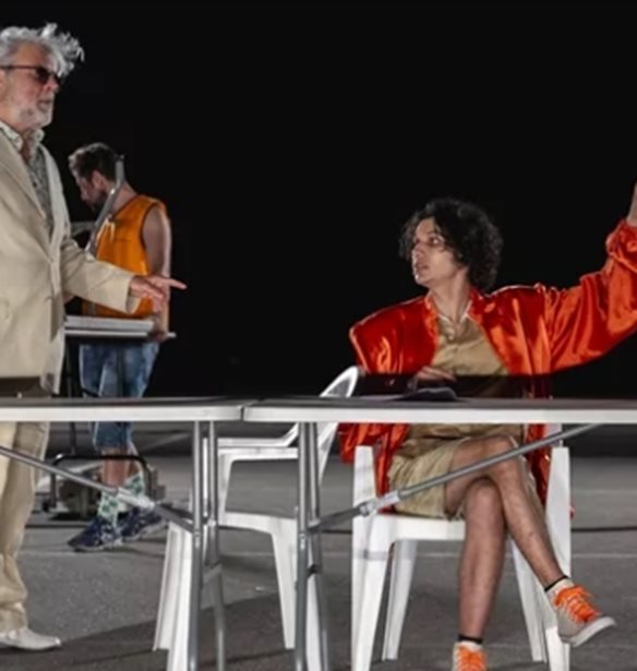 &#x3A3;&#x3C6;&#x3AE;&#x3BA;&#x3B5;&#x3C2; | &#x39C;&#x3B9;&#x3B1; &#x3C8;&#x3CD;&#x3C7;&#x3C1;&#x3B1;&#x3B9;&#x3BC;&#x3B7; &#x3BA;&#x3C1;&#x3B9;&#x3C4;&#x3B9;&#x3BA;&#x3AE; &#x3C4;&#x3B7;&#x3C2; &#x3C0;&#x3BF;&#x3BB;&#x3C5;&#x3C3;&#x3C5;&#x3B6;&#x3B7;&#x3C4;&#x3B7;&#x3BC;&#x3AD;&#x3BD;&#x3B7;&#x3C2; &#x3C0;&#x3B1;&#x3C1;&#x3AC;&#x3C3;&#x3C4;&#x3B1;&#x3C3;&#x3B7;&#x3C2; &#x3C4;&#x3B7;&#x3C2; &#x39B;&#x3AD;&#x3BD;&#x3B1;&#x3C2; &#x39A;&#x3B9;&#x3C4;&#x3C3;&#x3BF;&#x3C0;&#x3BF;&#x3CD;&#x3BB;&#x3BF;&#x3C5;