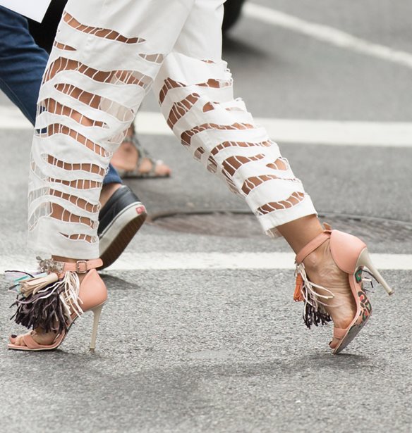 10 ρούχα και αξεσουάρ που πρέπει να έχουν οι 30+ γυναίκες στην γκαρνταρόμπα τους