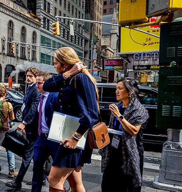&#x3A0;&#x3C1;&#x3B9;&#x3B3;&#x3BA;&#x3AF;&#x3C0;&#x3B9;&#x3C3;&#x3C3;&#x3B1; Amalia | &#x395;&#x3BC;&#x3C6;&#x3AC;&#x3BD;&#x3B9;&#x3C3;&#x3B7; &#x3AD;&#x3BA;&#x3C0;&#x3BB;&#x3B7;&#x3BE;&#x3B7; &#x3C3;&#x3C4;&#x3B7;&#x3BD; Times Square &#x3BC;&#x3B5; &#x3C4;&#x3B9;&#x3C2; must &#x3BC;&#x3C0;&#x3CC;&#x3C4;&#x3B5;&#x3C2; &#x3C4;&#x3B7;&#x3C2; &#x3C3;&#x3B5;&#x3B6;&#x3CC;&#x3BD;